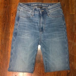 american eagle light wash skinny jeans